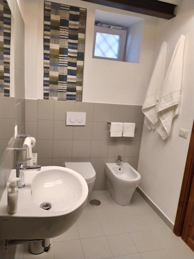 דירות נאפולי Casa Donna Aiuola מראה חיצוני תמונה