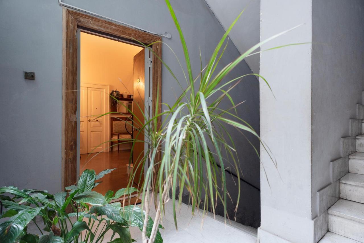 דירות נאפולי Casa Donna Aiuola מראה חיצוני תמונה