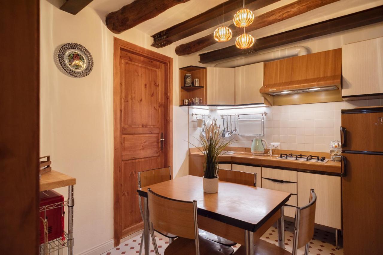 דירות נאפולי Casa Donna Aiuola מראה חיצוני תמונה