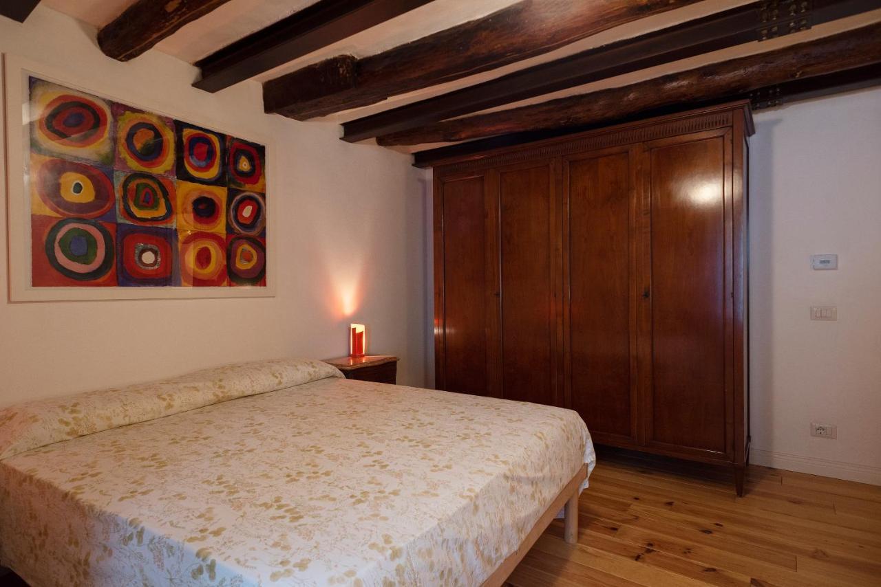 דירות נאפולי Casa Donna Aiuola מראה חיצוני תמונה
